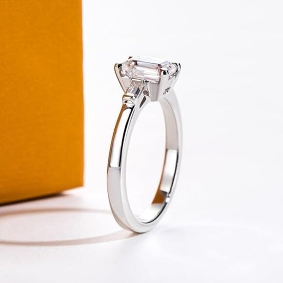 1.2cttw Emerald Cut Moissanites 3 stone D Color VVS1 Clarity Engagement Ring - Picture 5 of 6